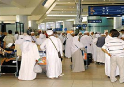 مصر للطيران تعفي المعتمرين من رسوم تغيير الحجوزات