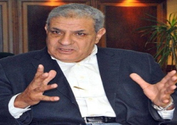 محلب يتفقد ميناء اليخوت السياحية ويطالب بوضع خطة لتطويره