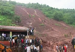 ارتفاع حصيلة ضحايا انهيار أرضي غرب الهند إلى 90 قتيلا