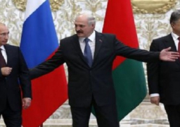 بوروشينكو يسعى لوقف اطلاق النار بعد محادثات صعبة مع بوتين