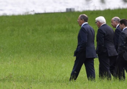 روسيا تؤكد احراز بعض التقدم بشأن اوكرانيا ومواصلة الحوار