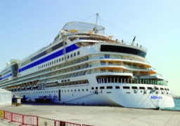 وزارة النقل تدفع بسفينة لنقل المصريين من الحدود “الليبية -التونسية”