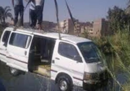 مقتل 19 أشخاص وإصابة 9 إثر سقوط سيارتين ميكروباص في ترعة بالأقصر