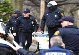 حاكم ولاية ميسوري الأمريكية يفرض حظر التجوال في مدينة فيرغسن إثر أعمال عنف