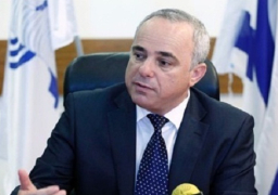 وزير إسرائيلي يحذر من تبعات الموافقة على منح حماس ميناء ومطار في غزة