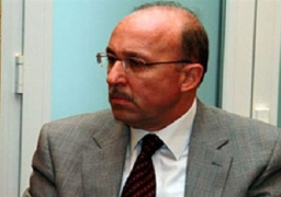 وزير الصحة يناقش إنشاء صندوق لتمويل مشروع الطوارئ