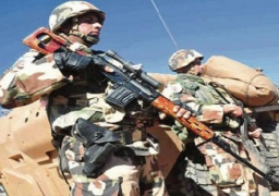 الجزائر تنشر قوات عسكرية إضافية على الحدود مع تونس وليبيا