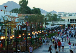 الشركة الهندية المنتجة لفيلم Love in Egypt تشيد بمقاصد مصر السياحية