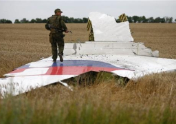 تقرير: الطائرة الماليزية تحطمت لتعرضها “لأجسام ذات طاقة عالية”