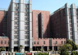 محلب :الحكومة تبدأ في تطوير مجمع مستشفيات القصر العينى القديم