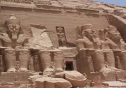 يحيى راشد: توافد آلاف السياح على معبد أبوسمبل اليوم يؤكد عودة السياحة بقوة