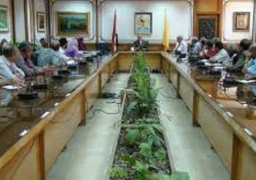 رئيس جامعة المنيا تهنئ كليتى العلوم والهندسة للحصول على ضمان الجودة