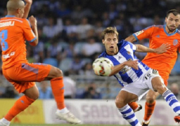 فالنسيا يسقط في فخ التعادل أمام سوسيداد في الدوري الإسباني