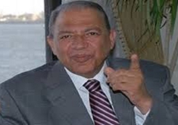 محافظ أسيوط يطالب دورالعبادة والمجتمع المدنى بتوعية المواطنين بمنظومة الخبز الجديدة