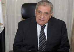 محلب يلتقى مسئولى “ميرسك” والعضو المنتدب لـ”قناة السويس” للحاويات