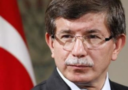 أوغلو: تركيا ستسعى لمنع سقوط بلدة كردية