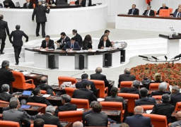 بدء جلسة البرلمان التركي حول التدخل في سوريا والعراق