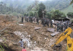 سريلانكا : 100 شخص دفنوا أحياء في انزلاق أرضي