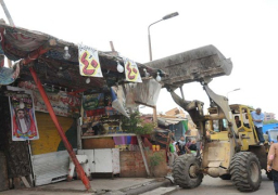 محافظ الجيزة يقود حملة لازالة الإشغالات بالوراق وإمبابة