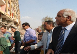 محافظ القاهرة يتفقد أعمال التطوير بميدان المطرية و يزور سوق المسلة الجديد