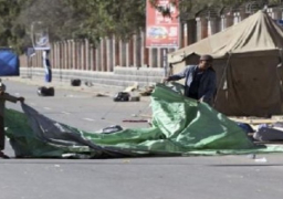 الحوثيون يزيلون مخيم اعتصام على طريق مطار صنعاء