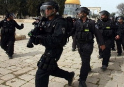 نائب رئيس الكنيست الإسرائيلي يقتحم الأقصي وسط حراسة أمنية