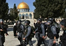 قوات الاحتلال الاسرائيلي تقتحم المسجد الأقصى