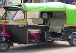 القاهرة تزيد عدد الاحياء المحظور سير التوك توك بها الي 15حياً