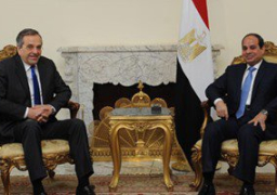 الرئيس خلال لقائه رئيس الوزراء اليونانى: حرية العبادة وحماية الأماكن الدينية حق تكفله الدولة المصرية للمقيمين على أراضيها..