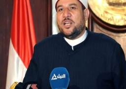في خطبة الجمعة.. وزير الأوقاف يطالب باسترداد الأموال وأراضى الدولة لرفع مستوى ال معيشة