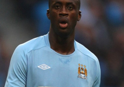 “تايمز″البريطانية: مانشستر سيتى يبيع توريه الصيف القادم