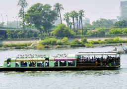 طرح مشروع “الأتوبيس النهري” بالشراكة مع القطاع الخاص يناير 2015