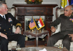 الفريق أول صدقي صبحي يلتقي قائد القيادة المركزية الأمريكية