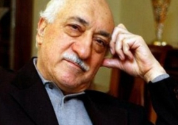 المحكمة الإدارية التركية تصادق على قرار يلغي جواز سفر جولن