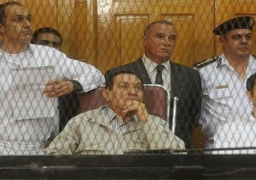 النائب العام يكلف النيابة المختصة بالبدء في إجراءات الطعن على براءة “مبارك”