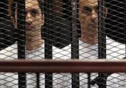 اليوم.. استئناف محاكمة نجلي مبارك في «بيع البنك الوطني»