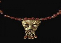 باحث: المصريون القدماء لديهم وازع دينى بارتداء “التمائم”