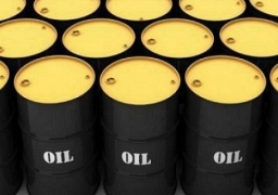 برنت يهبط إلى 72 دولارا للبرميل في سوق متقلبة