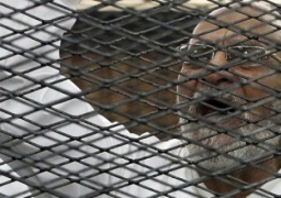 تأجيل محاكمة بديع و190 متهمًا آخرين بـ”اقتحام قسم العرب” إلى جلستي 13 و14 يناير