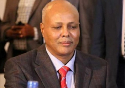 البرلمان الصومالي يعزل رئيس الوزراء بعد خلاف مع الرئيس