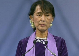 زعيمة المعارضة في ميانمار تدعو الغرب لتشجيع الإصلاحات في بلادها