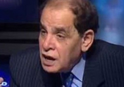 لجنة تشريعات التعليم توافق مبدئيًا على مساواة “الأخصائيين” بالمعلم