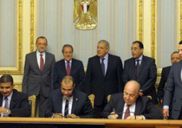 محلب يشهد توقيع مذكرة تفاهم بين الإسكان والتجارة والصناعة والشركة الدولية للتدريب