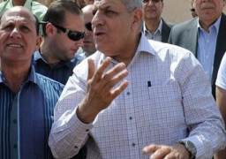 محلب: “أي فرد سيتلاعب بالأسمدة في السوق السوداء سنقطع يده”