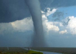 مقتل 4 أشخاص في أعاصير ضربت جنوب شرق ولاية مسيسبي الأمريكية