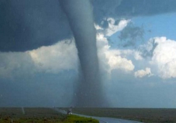 مقتل 4 أشخاص في أعاصير ضربت جنوب شرق ولاية مسيسبي الأمريكية