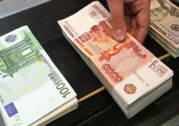 “الروبل” يواصل التعافي بعد عرض صيني للمساعدة