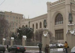 اسئناف المحادثات بيين ممثلي النظام السوري ومعارضين في موسكو