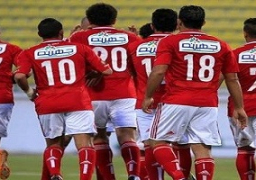 الأهلى يواجه بتروجيت الليلة فى سعيه نحو البطولة