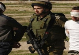الاحتلال الإسرائيلى يشن حملة اعتقالات بالخليل